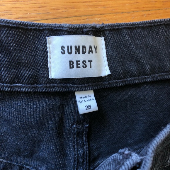 Aritzia Sunday Best Mom Jeans - Picture 2 of 4